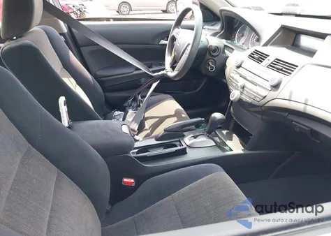 2009 Honda Accord 2.4 Lx z USA, uszkodzony, nr VIN 1HGCP26329A117819